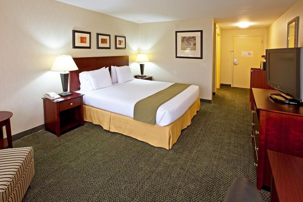 Holiday Inn Express Radcliff Fort Knox By Ihg Εξωτερικό φωτογραφία