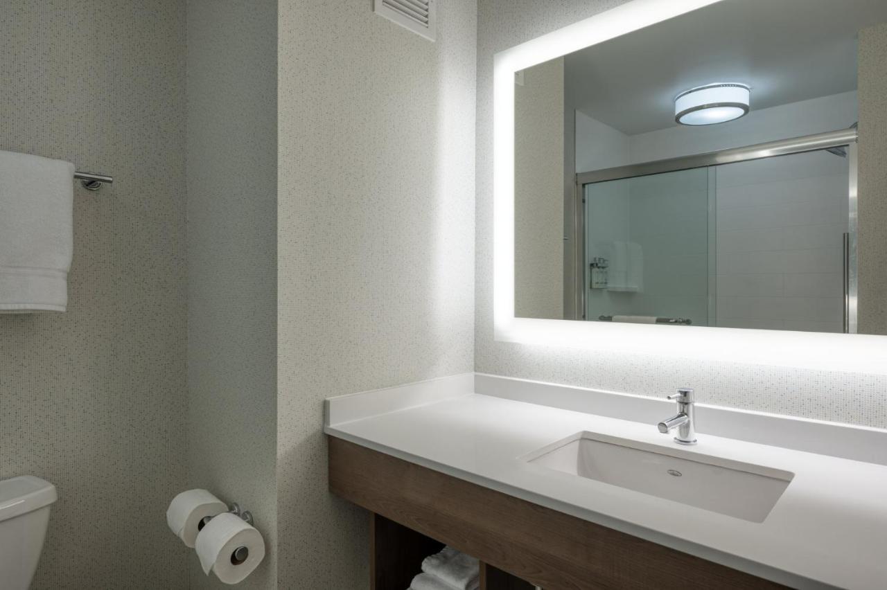Holiday Inn Express Radcliff Fort Knox By Ihg Εξωτερικό φωτογραφία