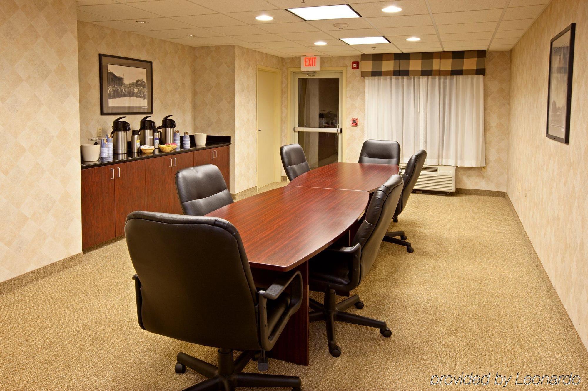 Holiday Inn Express Radcliff Fort Knox By Ihg Ανέσεις φωτογραφία