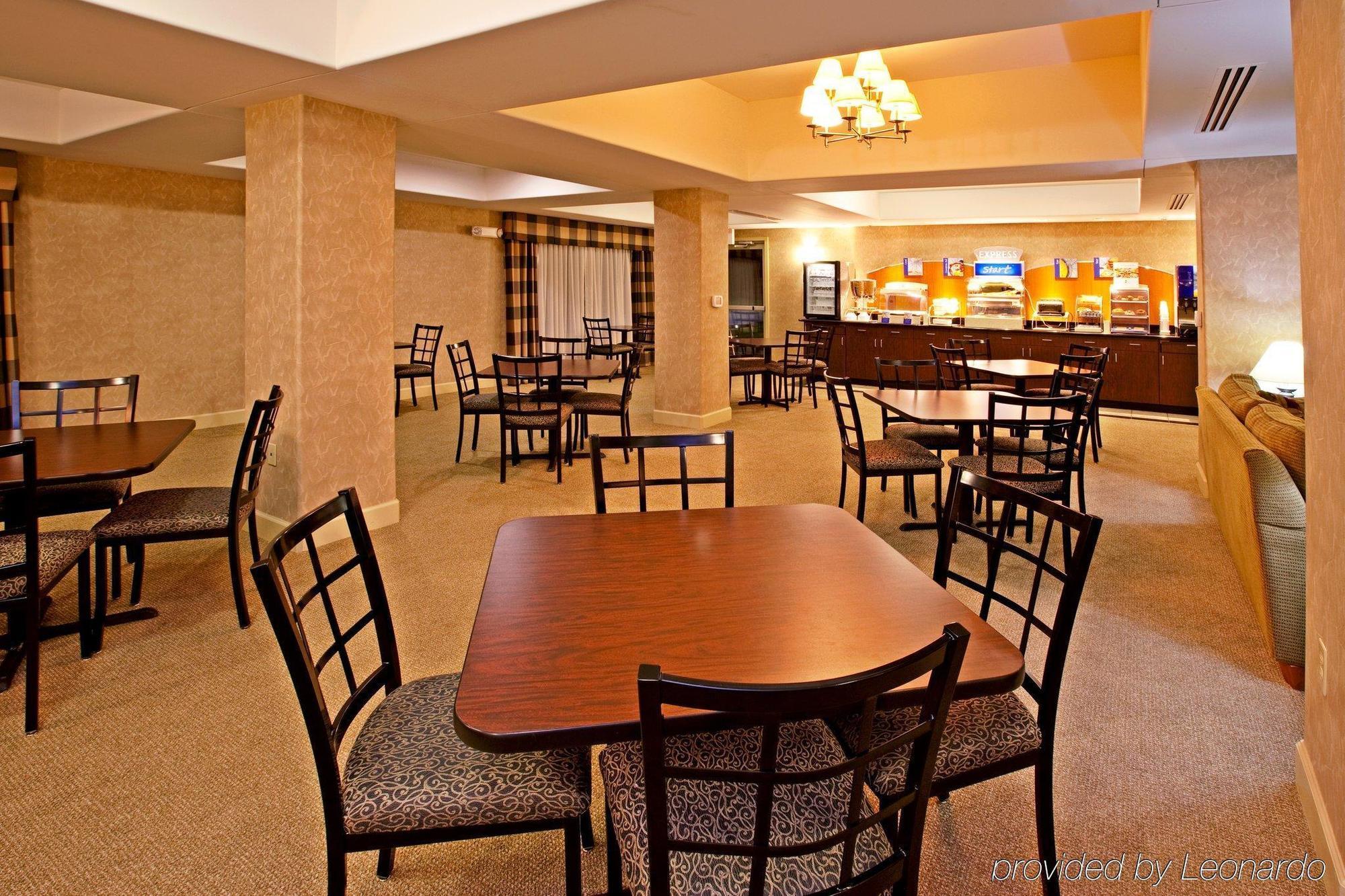 Holiday Inn Express Radcliff Fort Knox By Ihg Εξωτερικό φωτογραφία